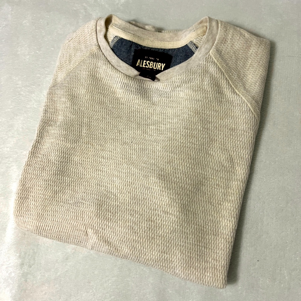 Men cream white sweatshirt by Alesbury size Small